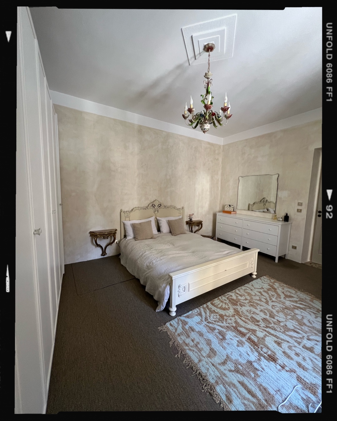 Main bedroom with polished plaster walls